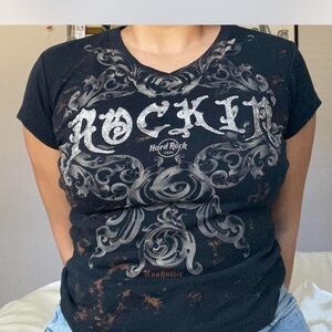 Hard Rock Cafe rocker Graphic Tee